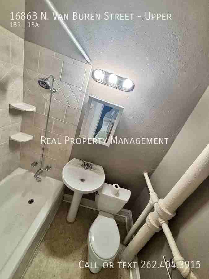 1686B N Van Buren St - Photo 7 of 8