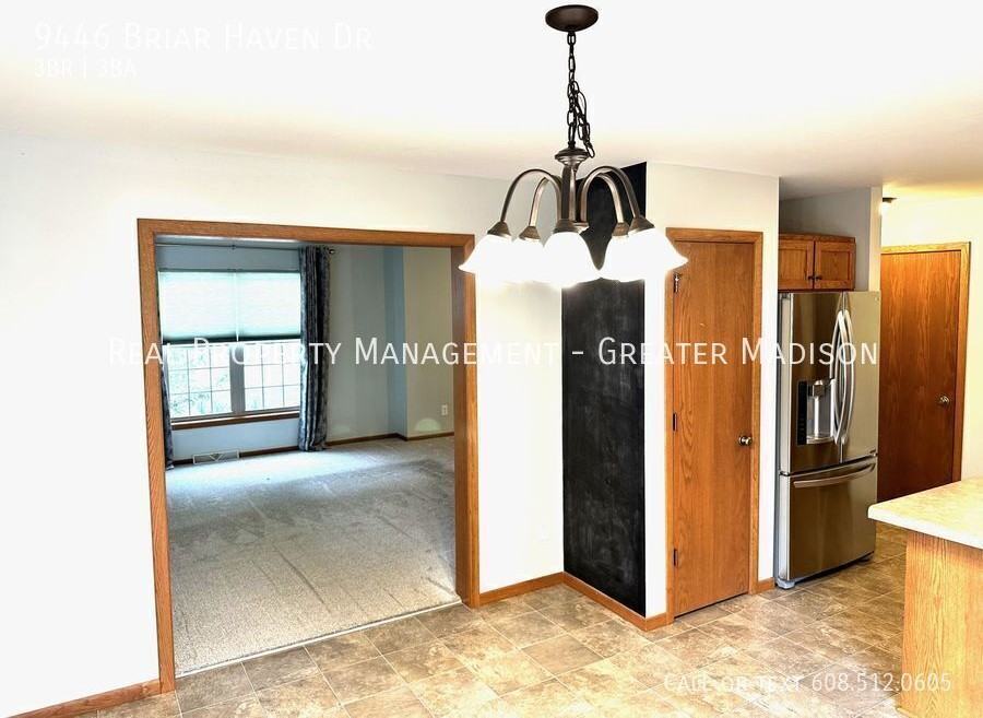 9446 Briar Haven Dr - Photo 7 of 25