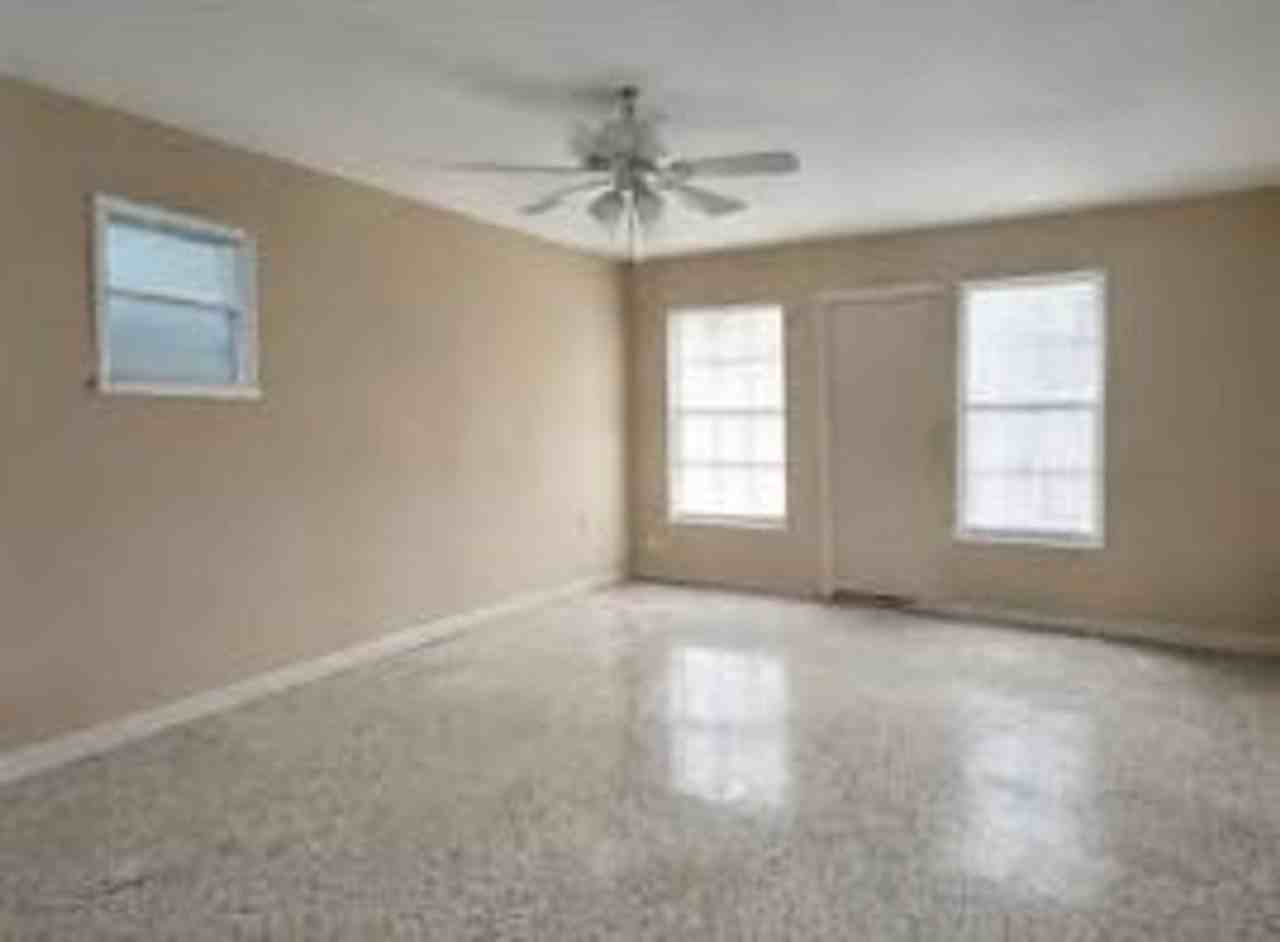 2700 Zephyr Rd - Photo 5 of 6