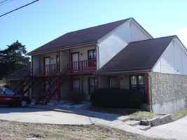 featured image of 2111 Dalton Dr Apt B