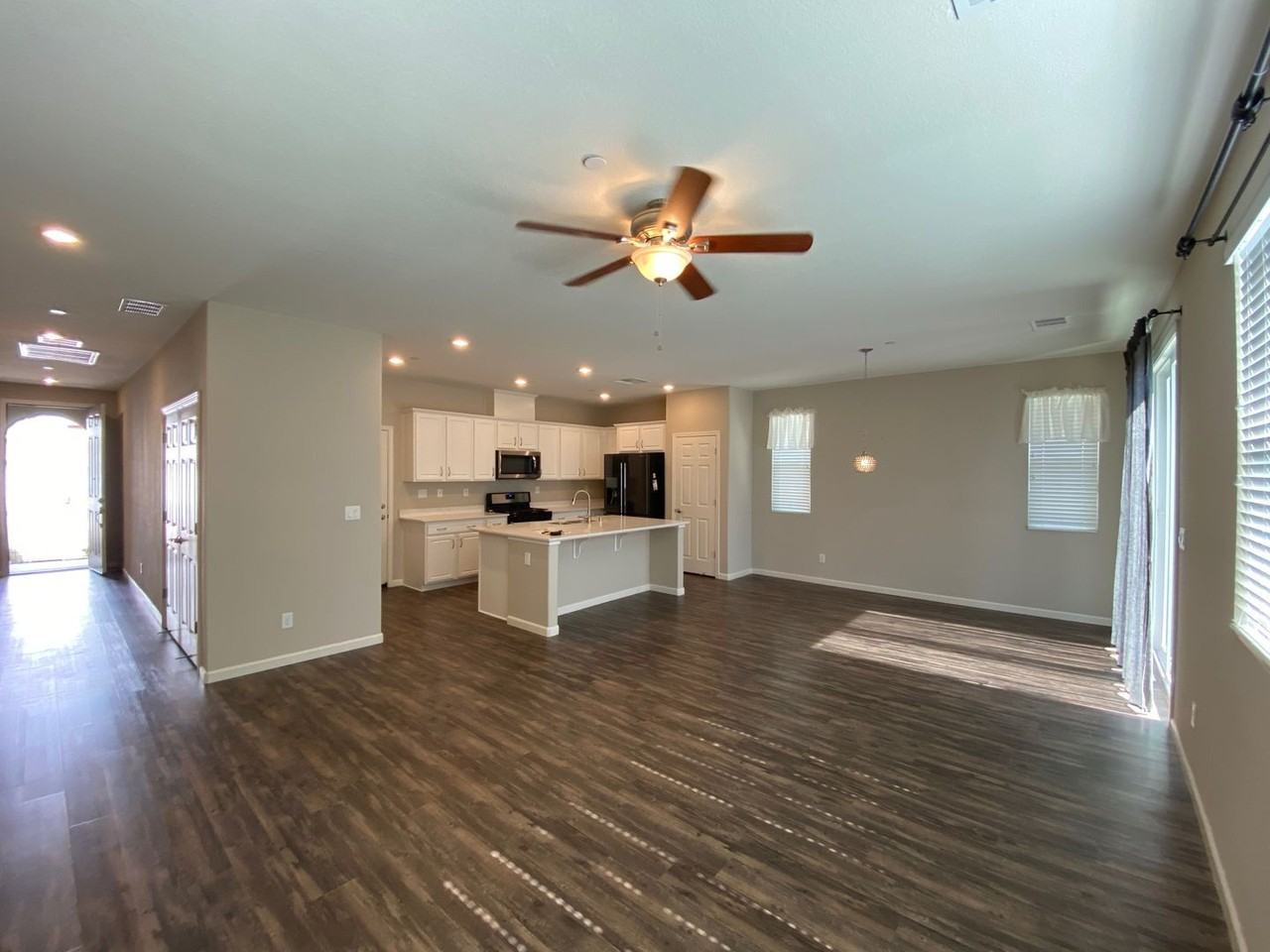 9984 Fan Shell Ln - Photo 4 of 11