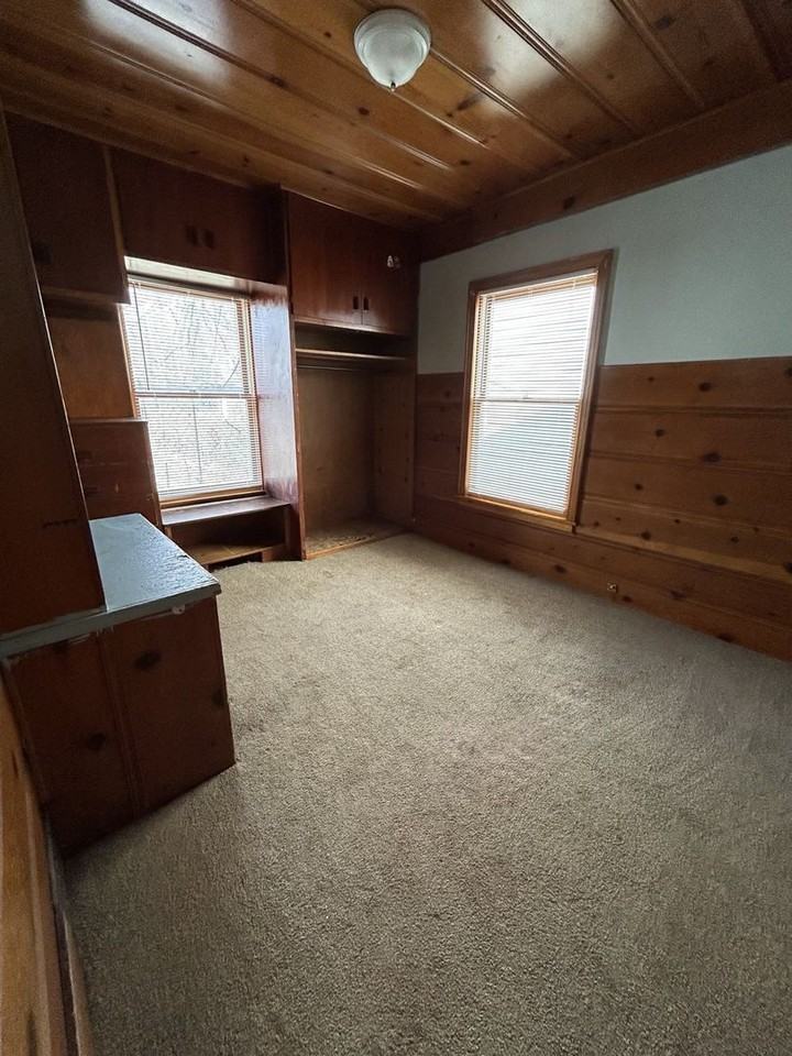 112 W 23rd St - Photo 6 of 15