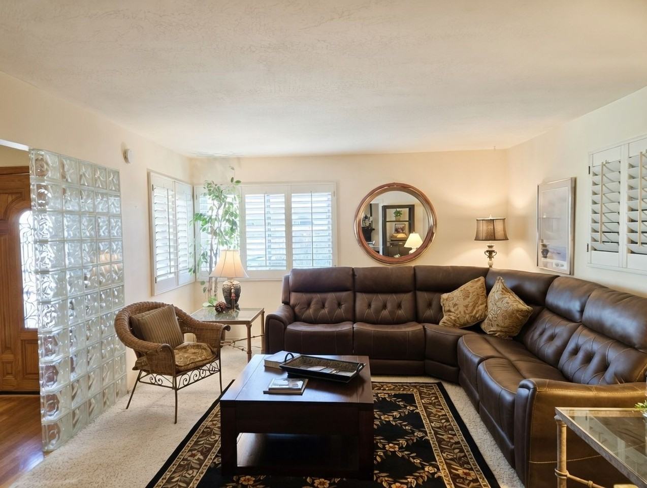 5495 El Arbol Dr - Photo 4 of 27
