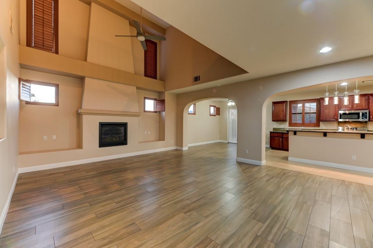 9744 Villa Cache Ct - Photo 2 of 16