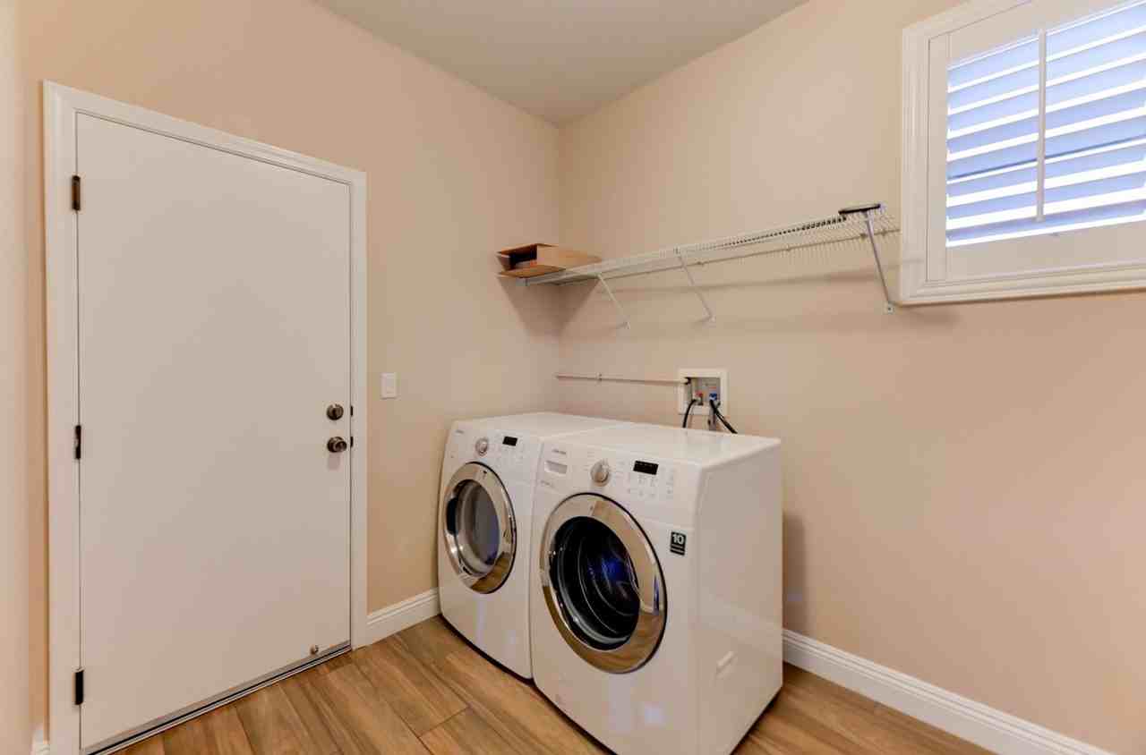 9744 Villa Cache Ct - Photo 6 of 16