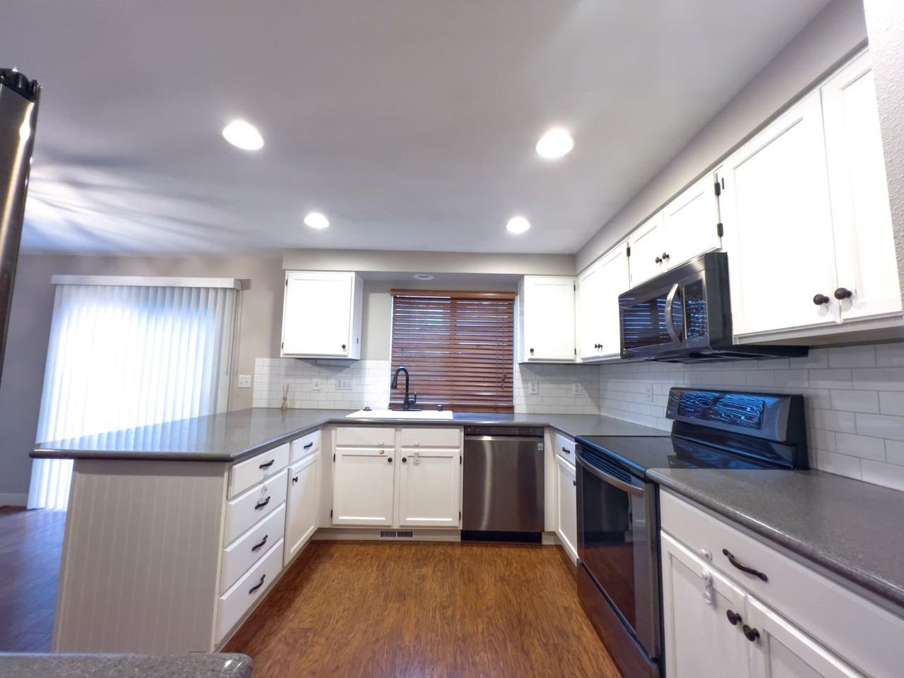 21663 Se 281st St - Photo 5 of 22