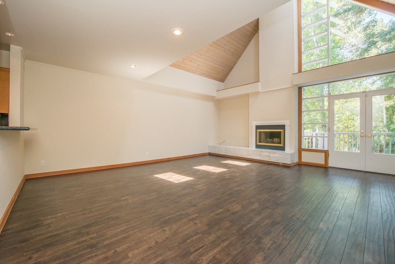 1425 Walnut Street - Photo 4 of 45