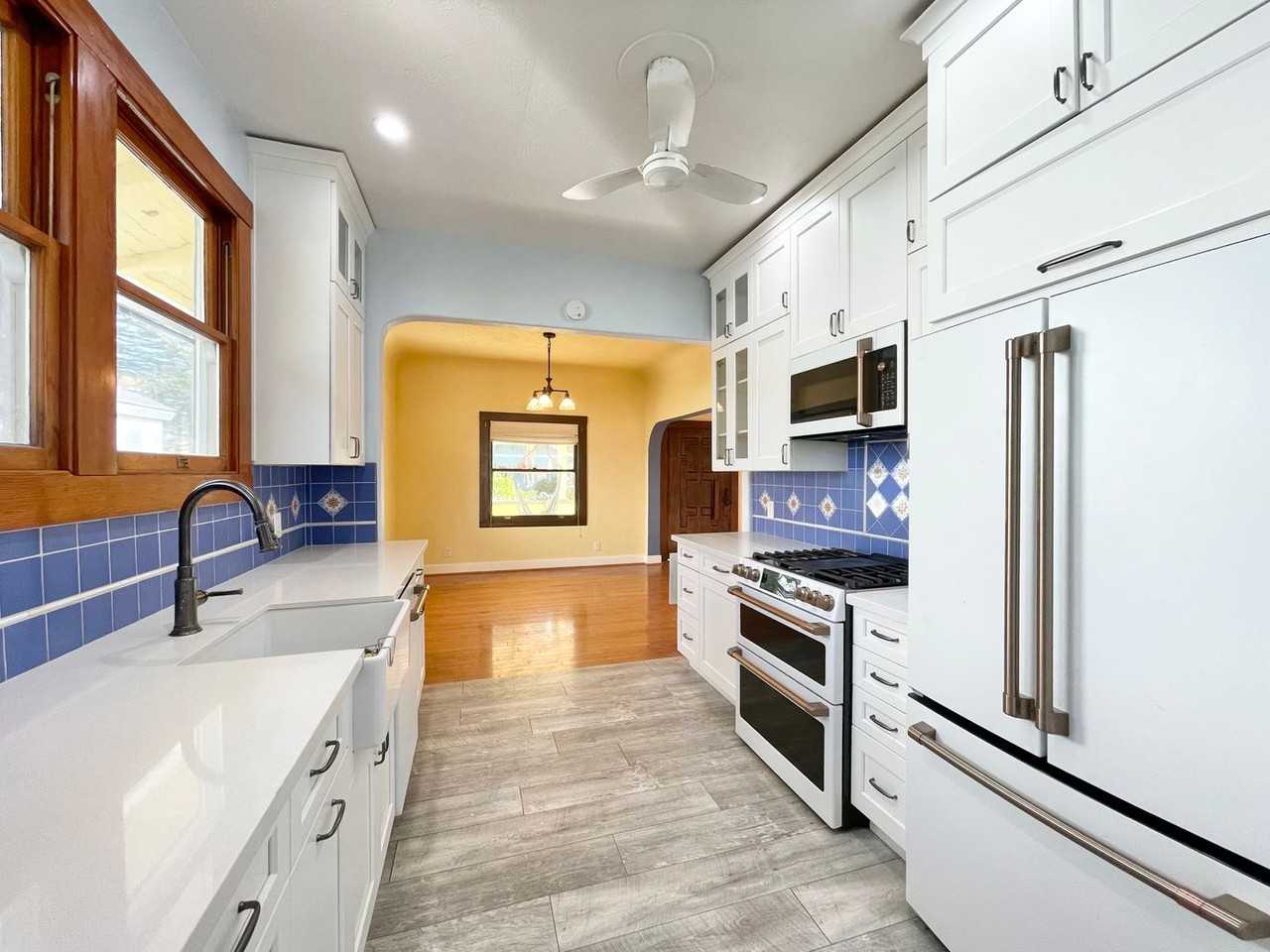 4941 10th Ave - Photo 2 of 25