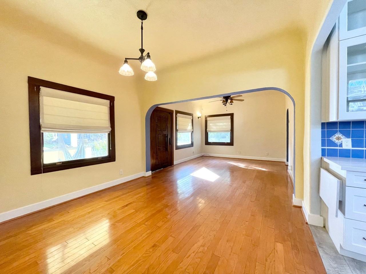 4941 10th Ave - Photo 7 of 25