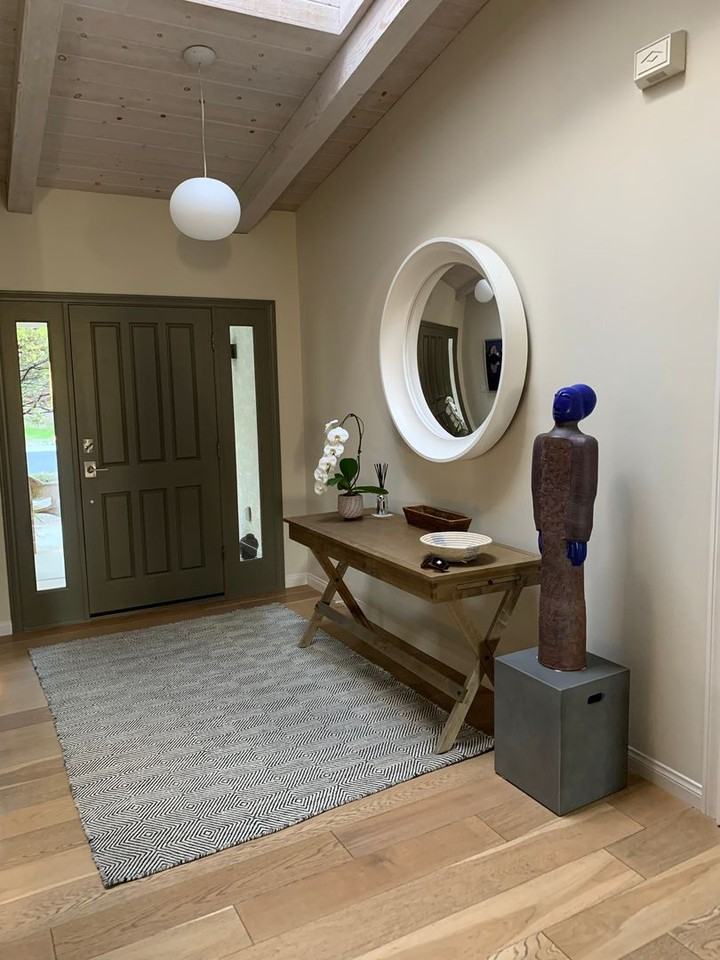 632 Hillside Dr - Photo 2 of 24