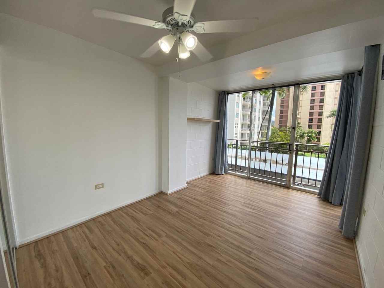 1415 Victoria St #114 - Photo 3 of 6