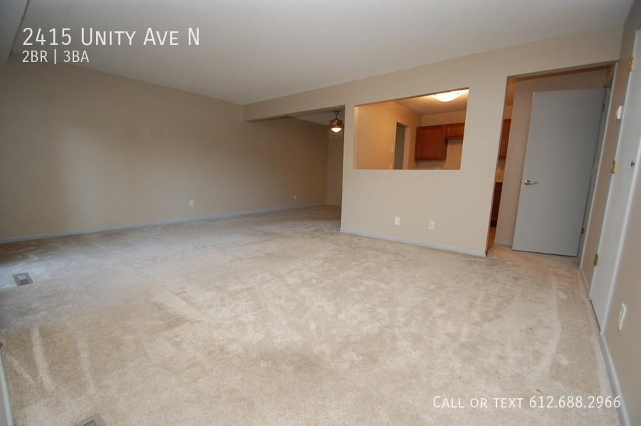 2415 Unity Ave N - Photo 4 of 22