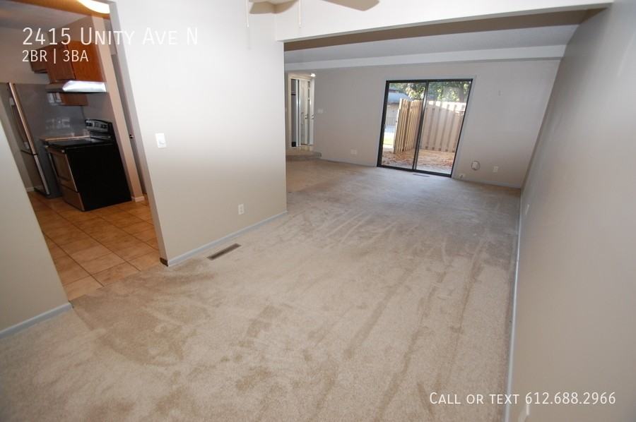 2415 Unity Ave N - Photo 6 of 22