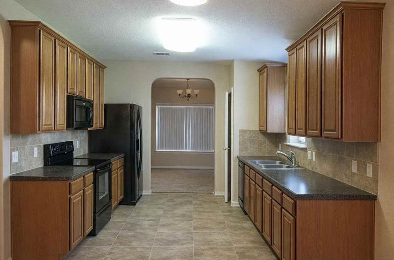 608 Constellation Dr - Photo 2 of 5