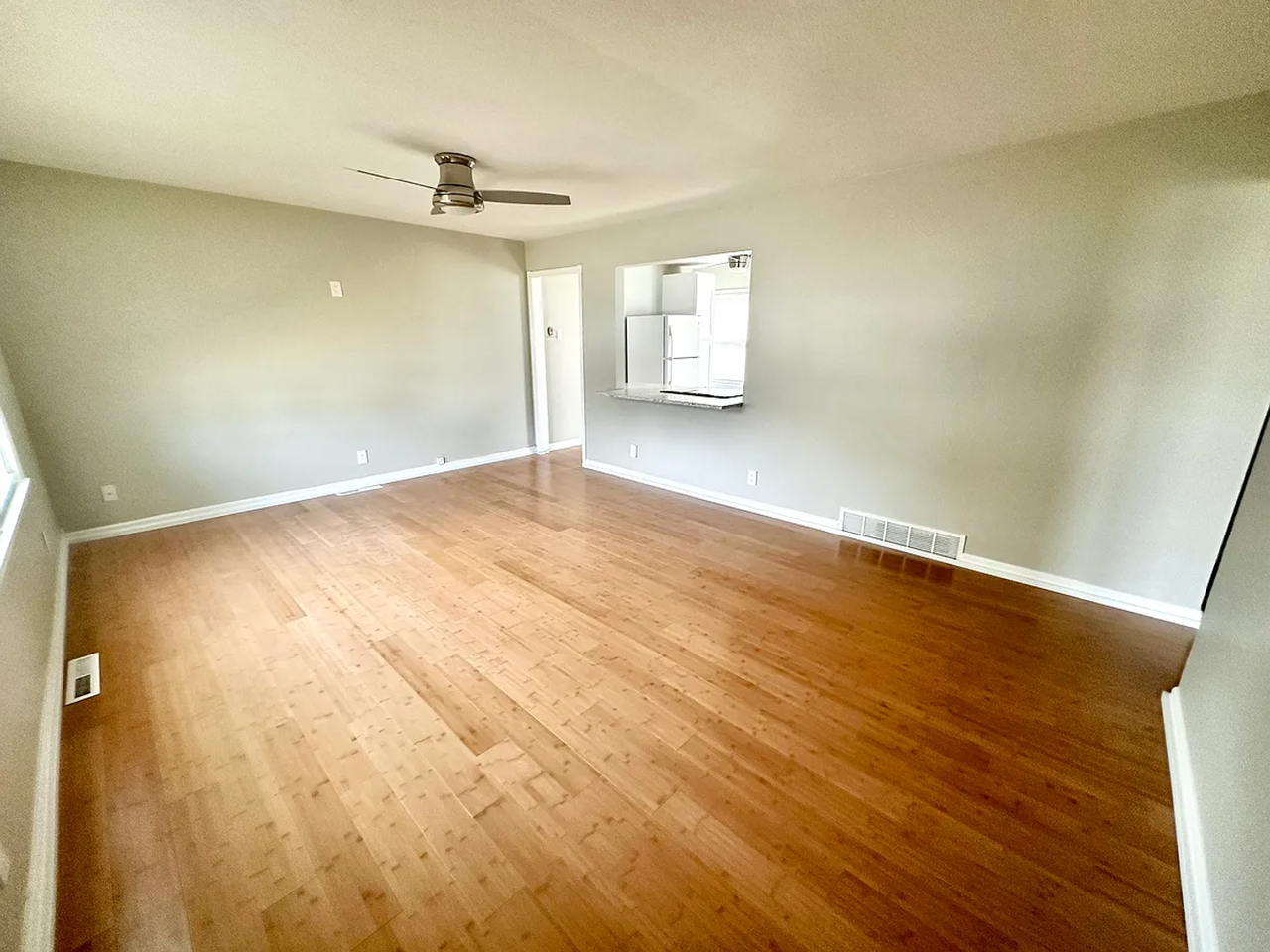 7330 S 71st St - Photo 2 of 10