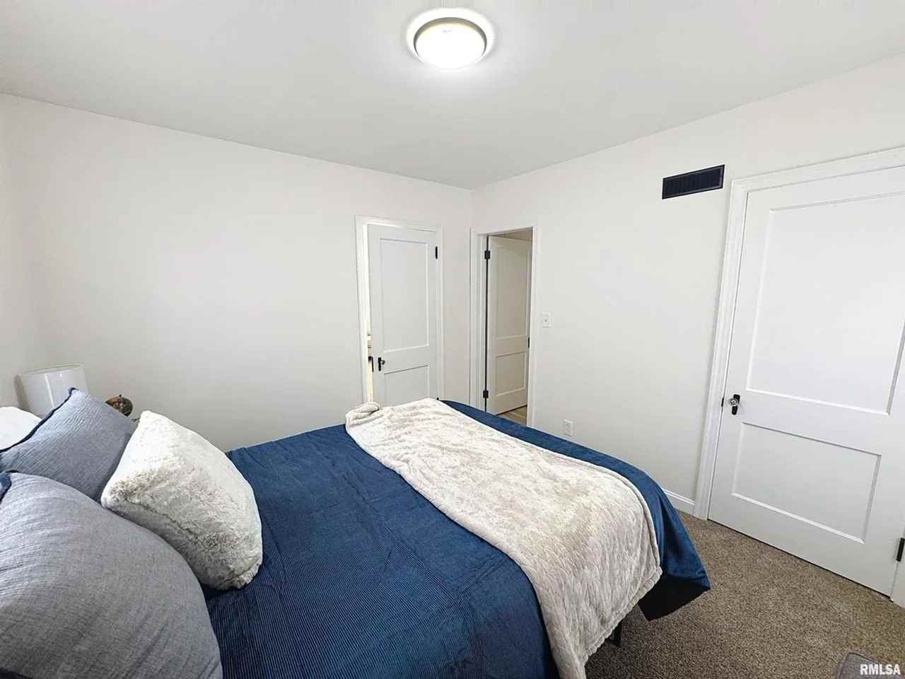 2350 38th St - Photo 5 of 23