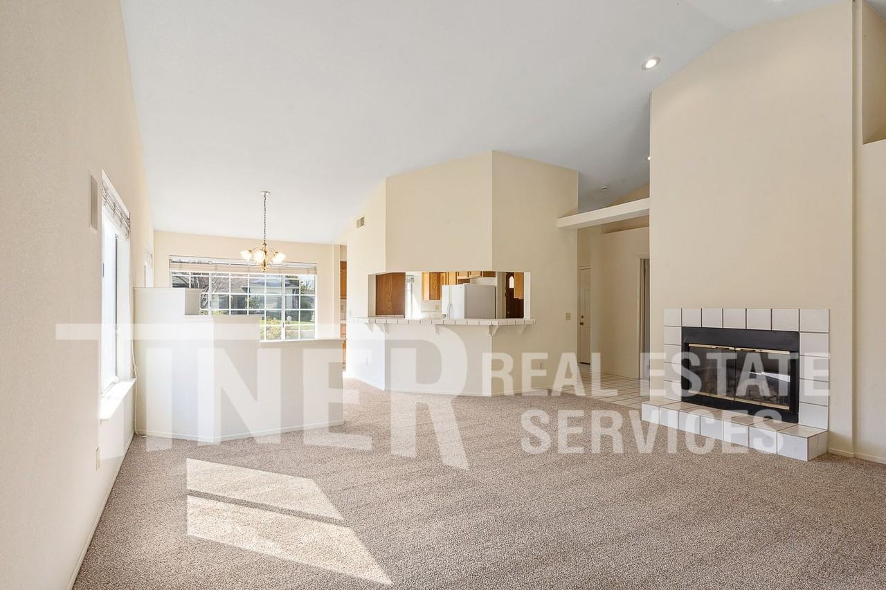 9071 Brevard Dr - Photo 2 of 22