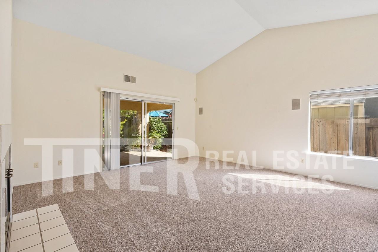 9071 Brevard Dr - Photo 4 of 22