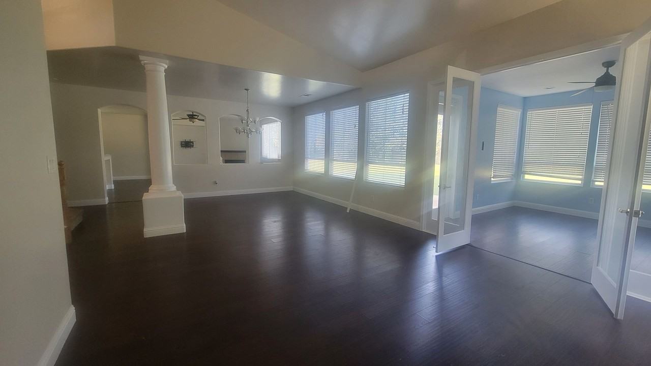 11226 Vista De Cally Dr - Photo 2 of 18