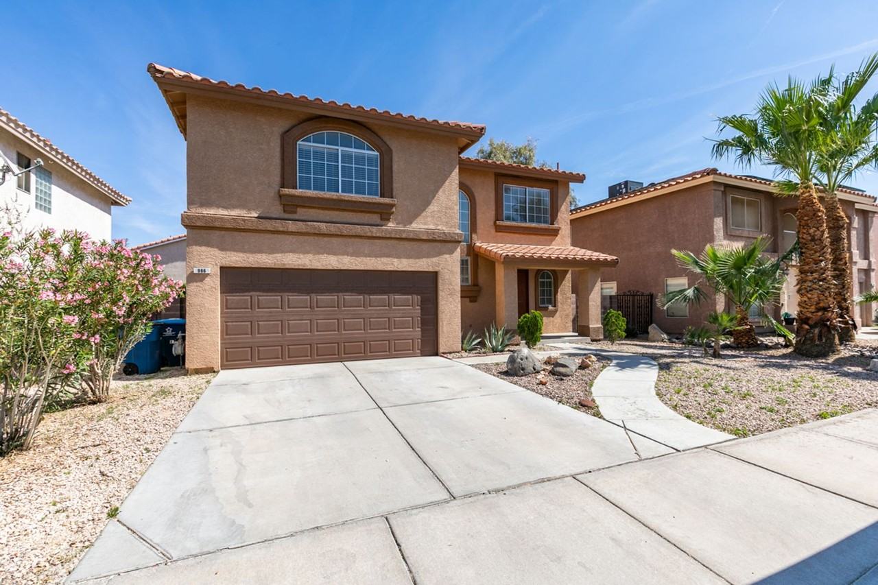 986 Painted Pony Dr - Photo 2 of 30