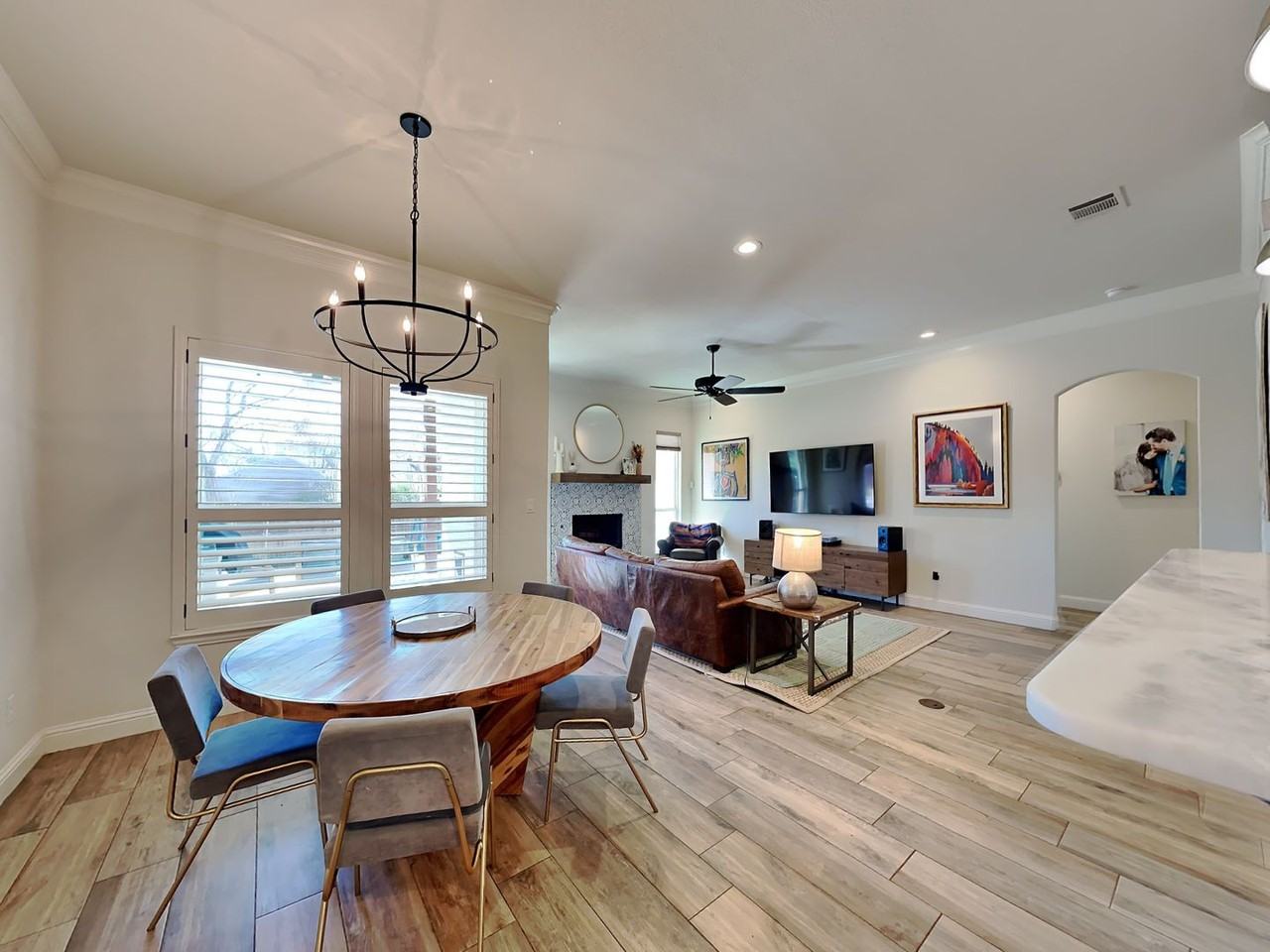 3933 Linden Ave - Photo 3 of 18