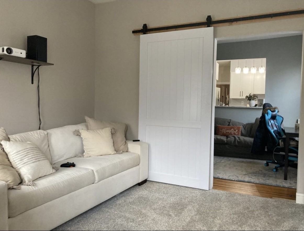 7812 Hudson Ave #C2 - Photo 3 of 8