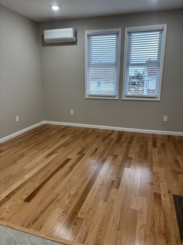 32 Rose St #2 - Photo 3 of 8