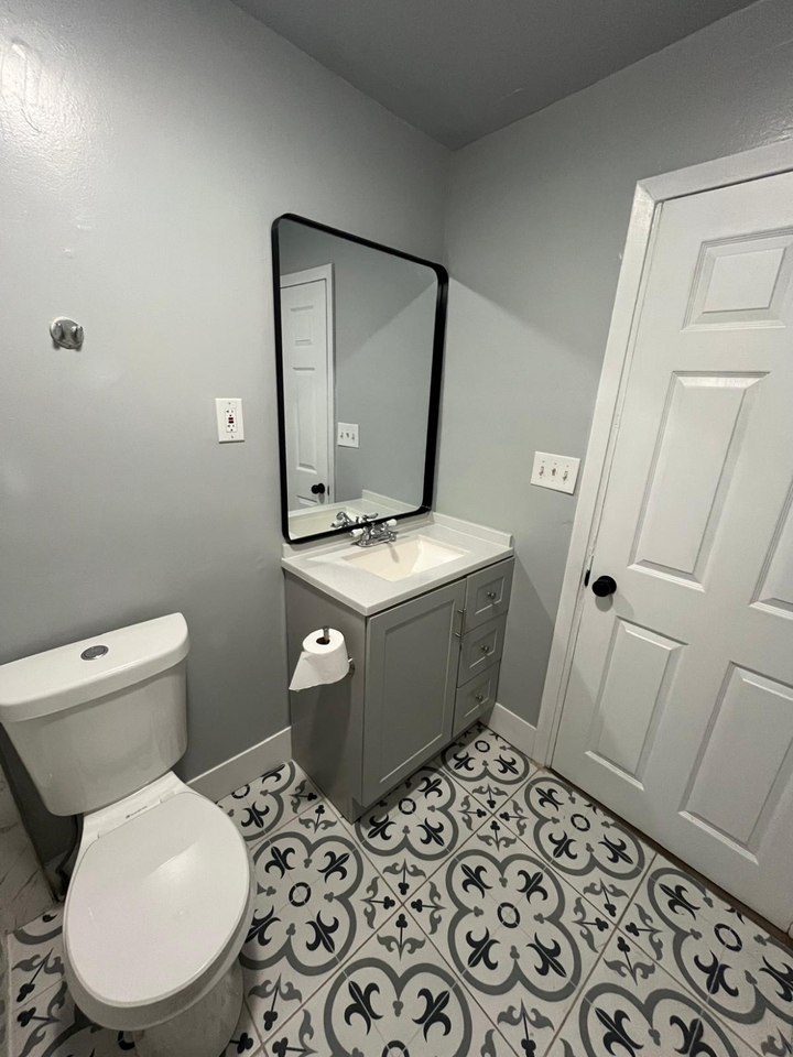 515 Leboeuf St #515 - Photo 4 of 11