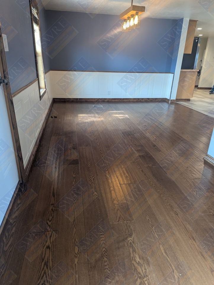 340 Hoskins Ln - Photo 2 of 15