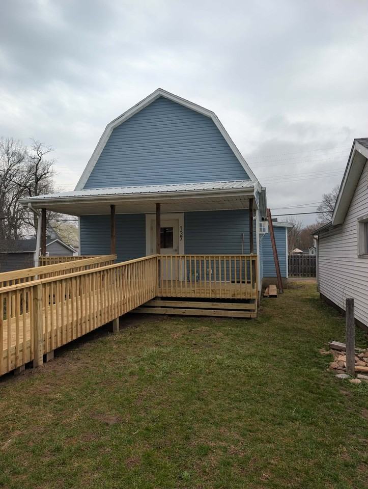 137 S Main St #NA - Photo 2 of 16