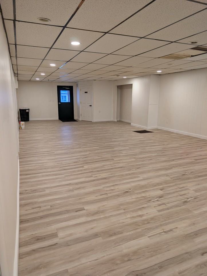 137 S Main St #NA - Photo 5 of 16