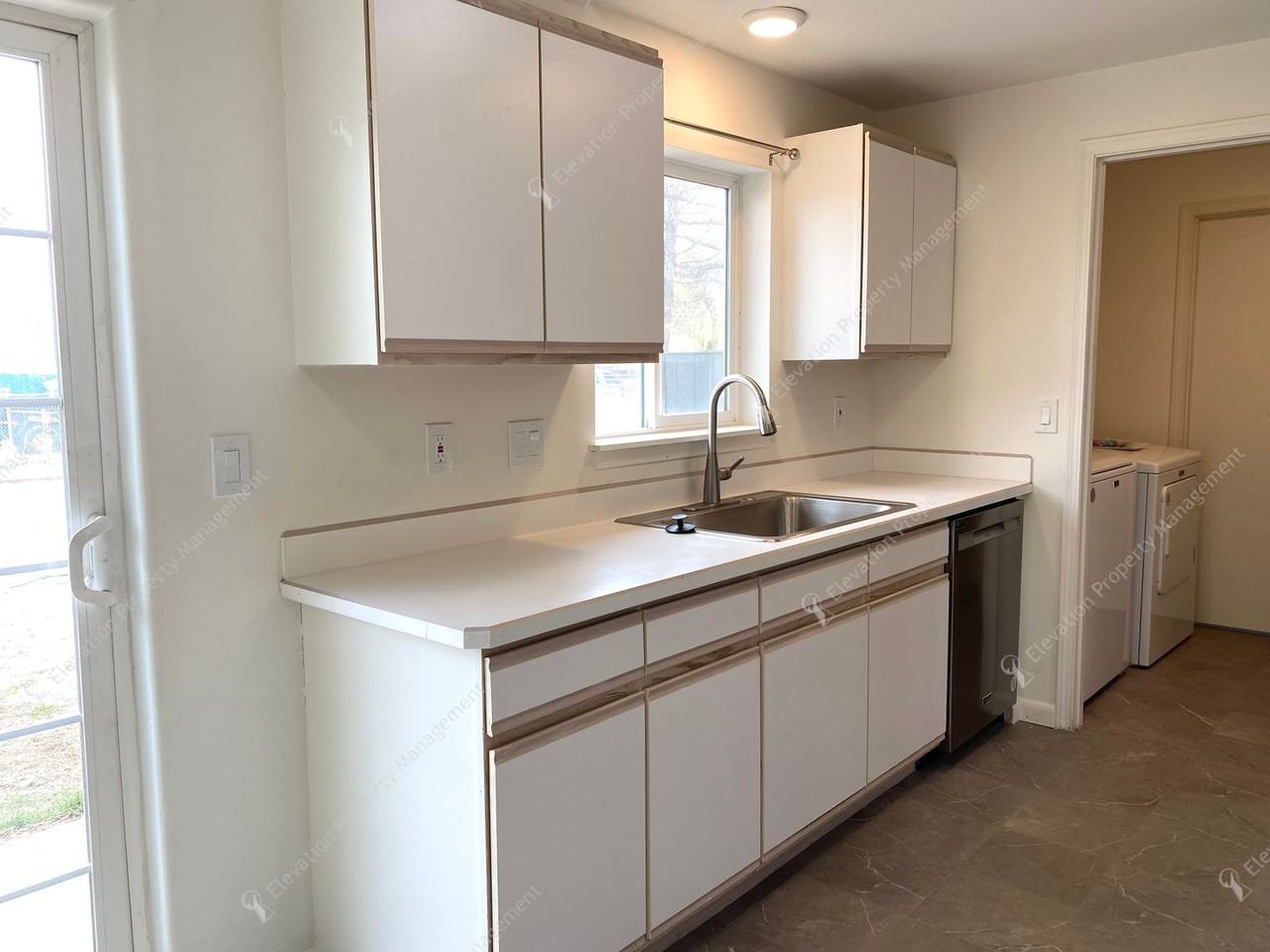 2825 Sw Umatilla Ave - Photo 7 of 24