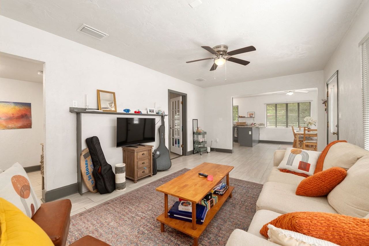 5 Nw 26th St - Photo 4 of 23