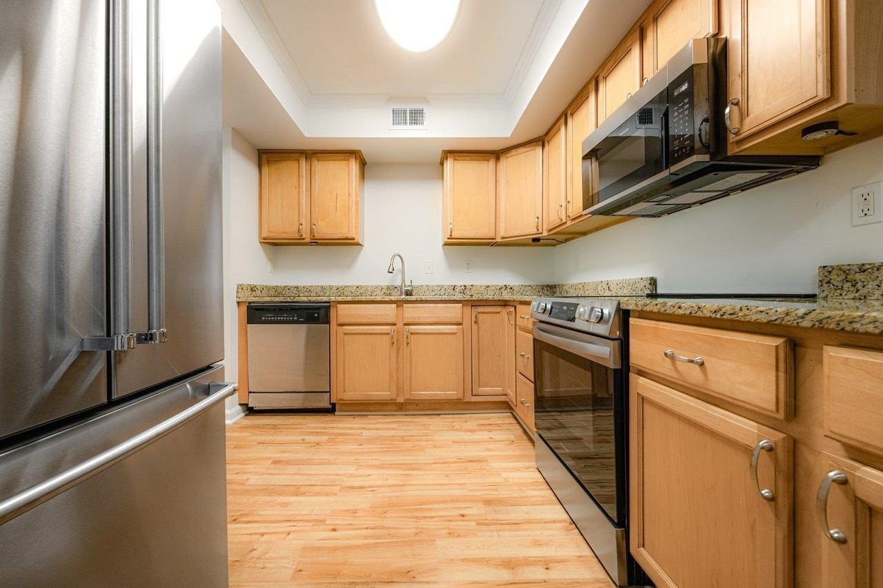 1847 Gray Ridge Cv #2 - Photo 6 of 26