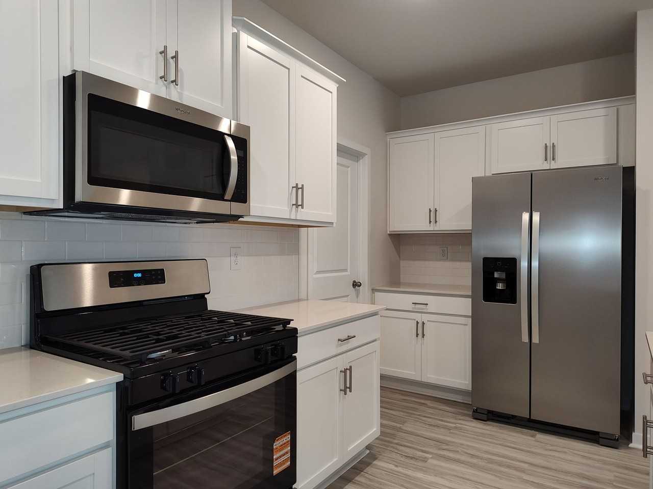 12028 Zazu Way - Photo 3 of 37