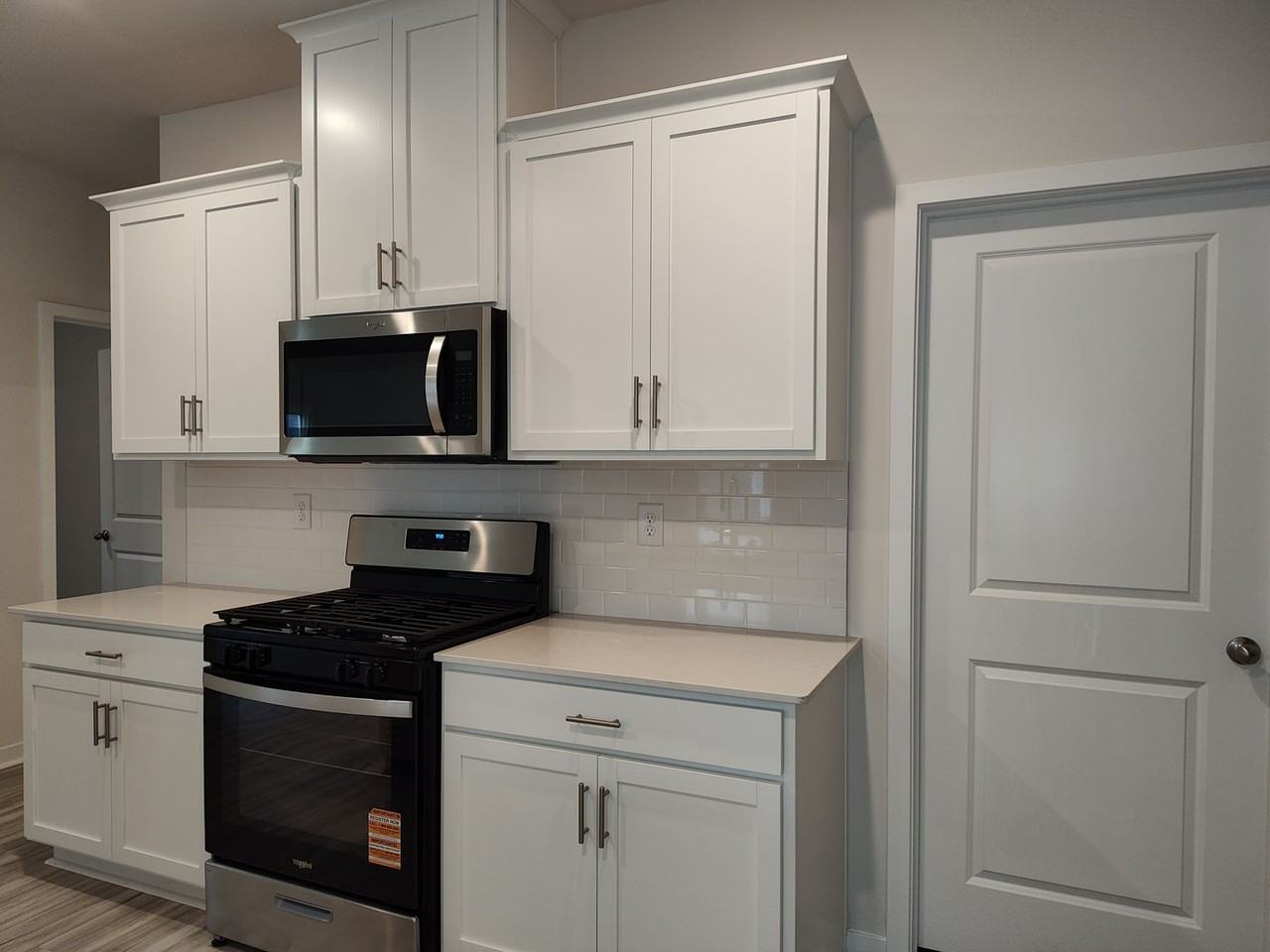 12028 Zazu Way - Photo 4 of 37