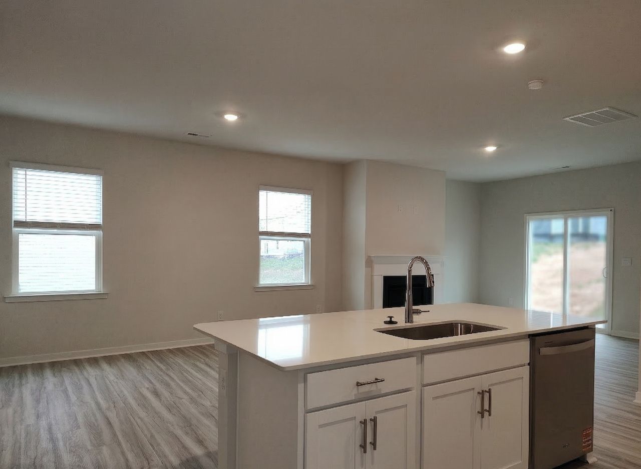 12028 Zazu Way - Photo 5 of 37