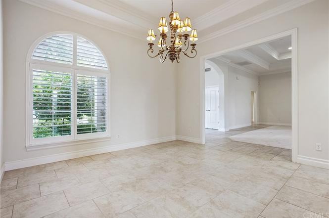 3329 Canterbury Ct #NA - Photo 5 of 14