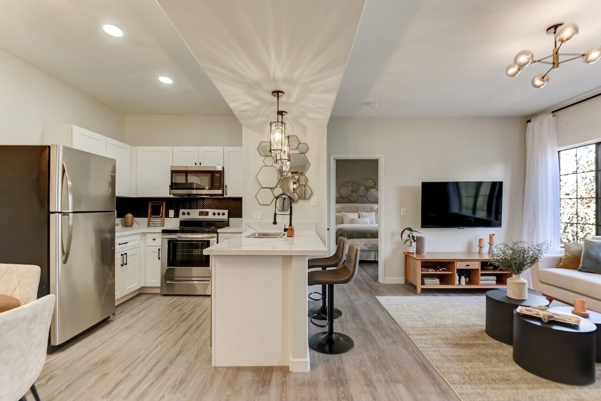 2071 Hussium Hills St #207 - Photo 4 of 23