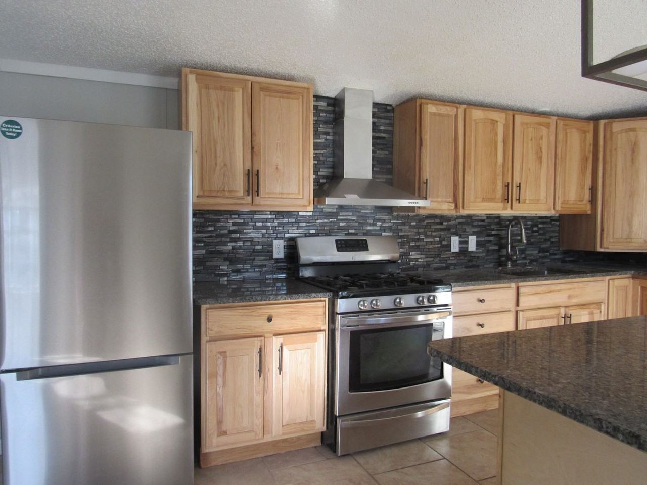 2680 Sunset Blvd - Photo 4 of 17