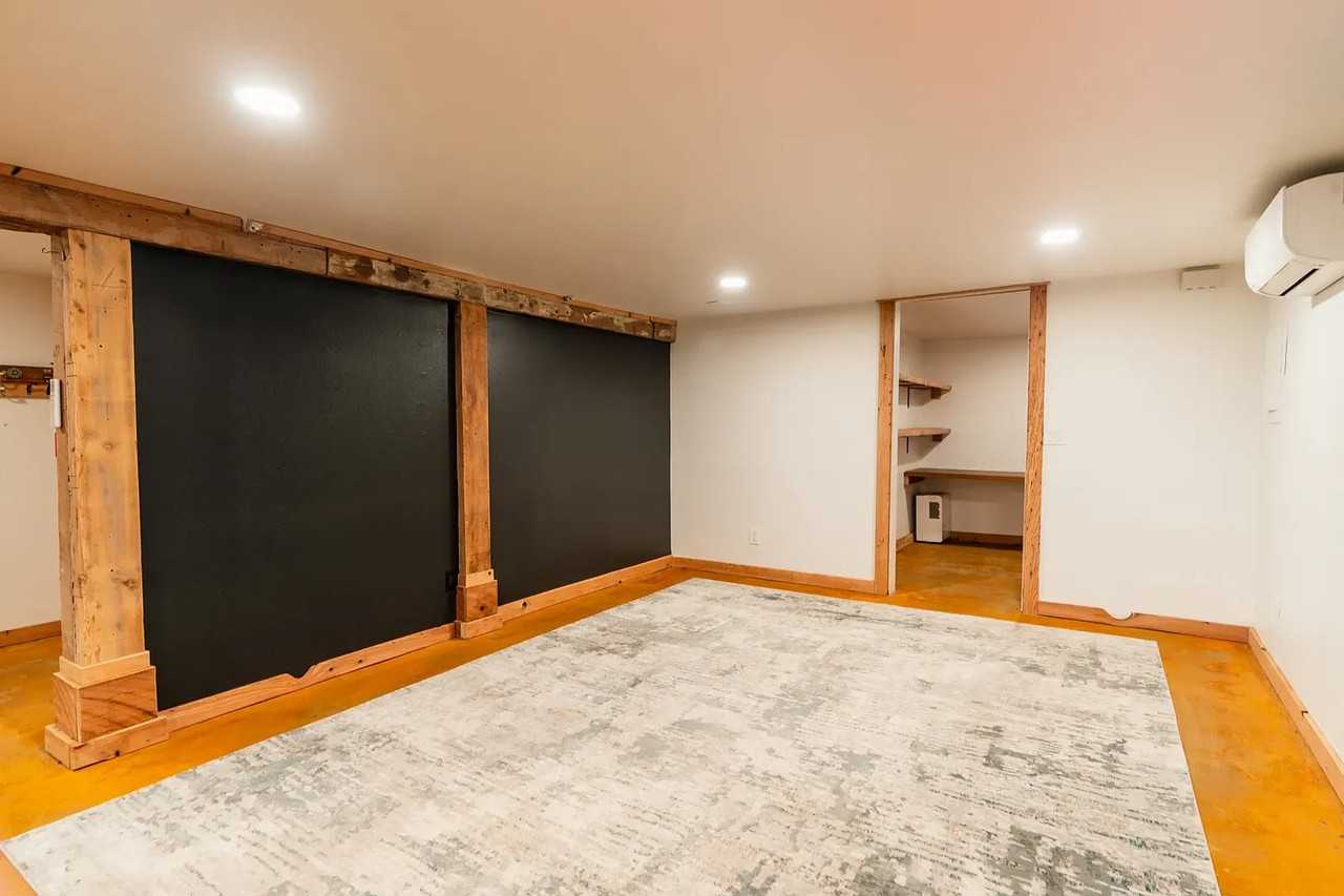 1815 Nw Hoyt St #1 - Photo 4 of 25