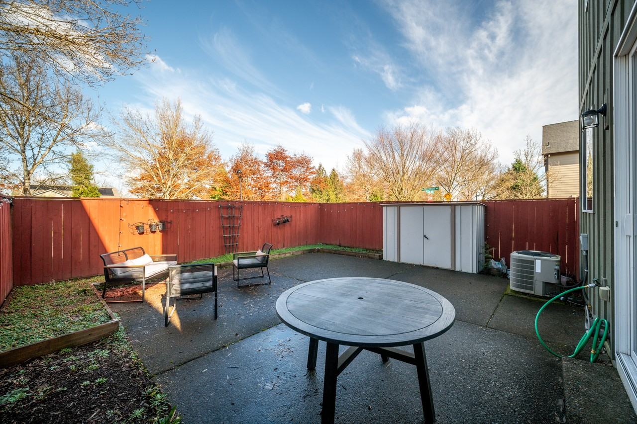 4787 Se Sandalwood St #NA - Photo 2 of 8