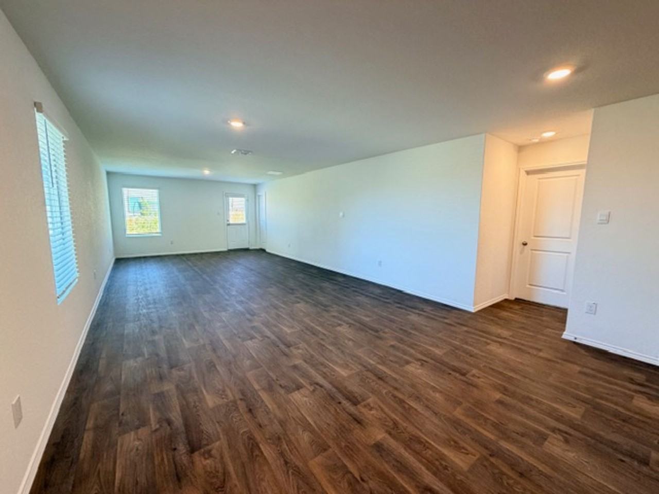 14707 Armstrong Fld - Photo 6 of 19