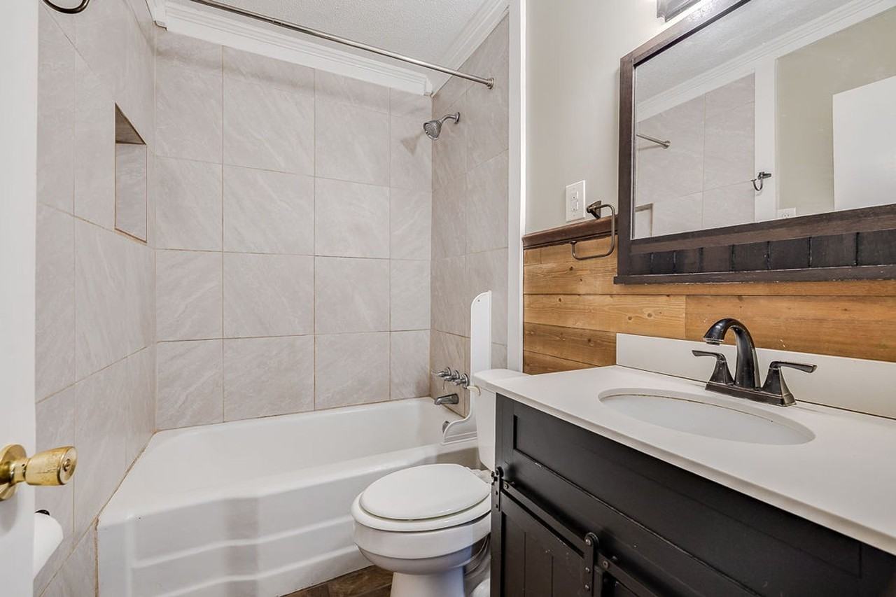 248 Sweet Gum St - Photo 5 of 25