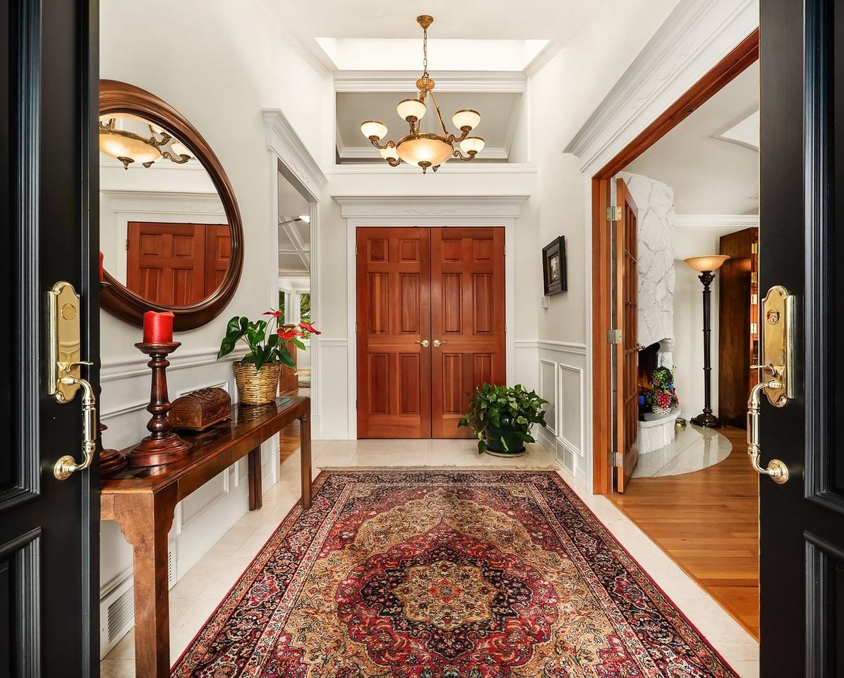 934 88th Ave Ne - Photo 6 of 29