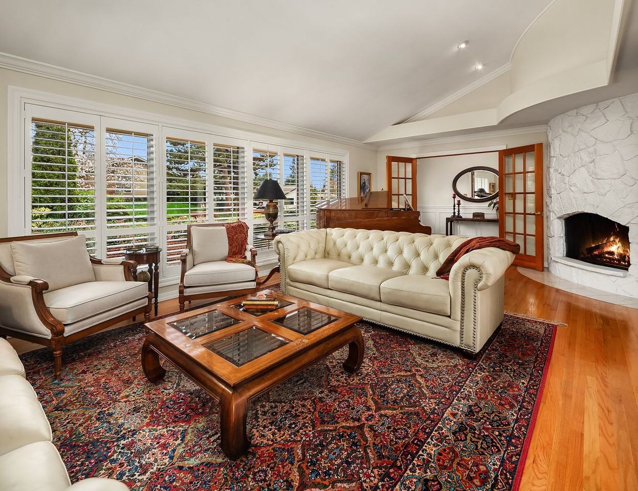 934 88th Ave Ne - Photo 7 of 29