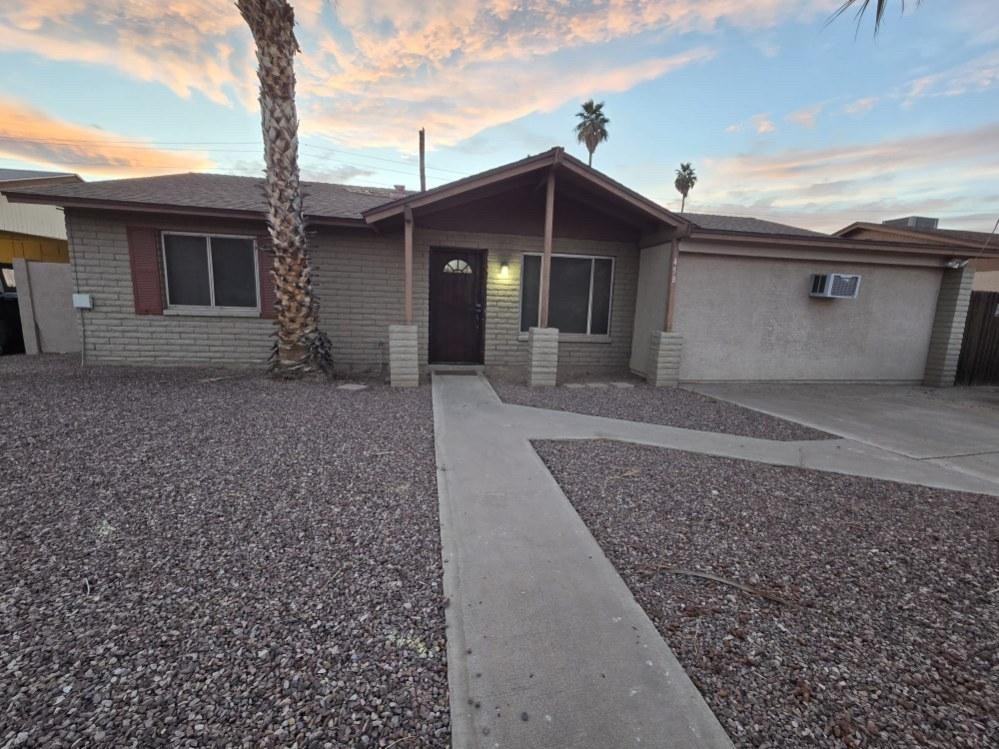 458 S Johnson #NA - Photo 2 of 14