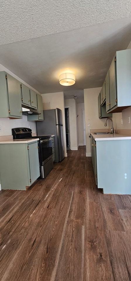 3890 E Leonesio Dr - Photo 3 of 18