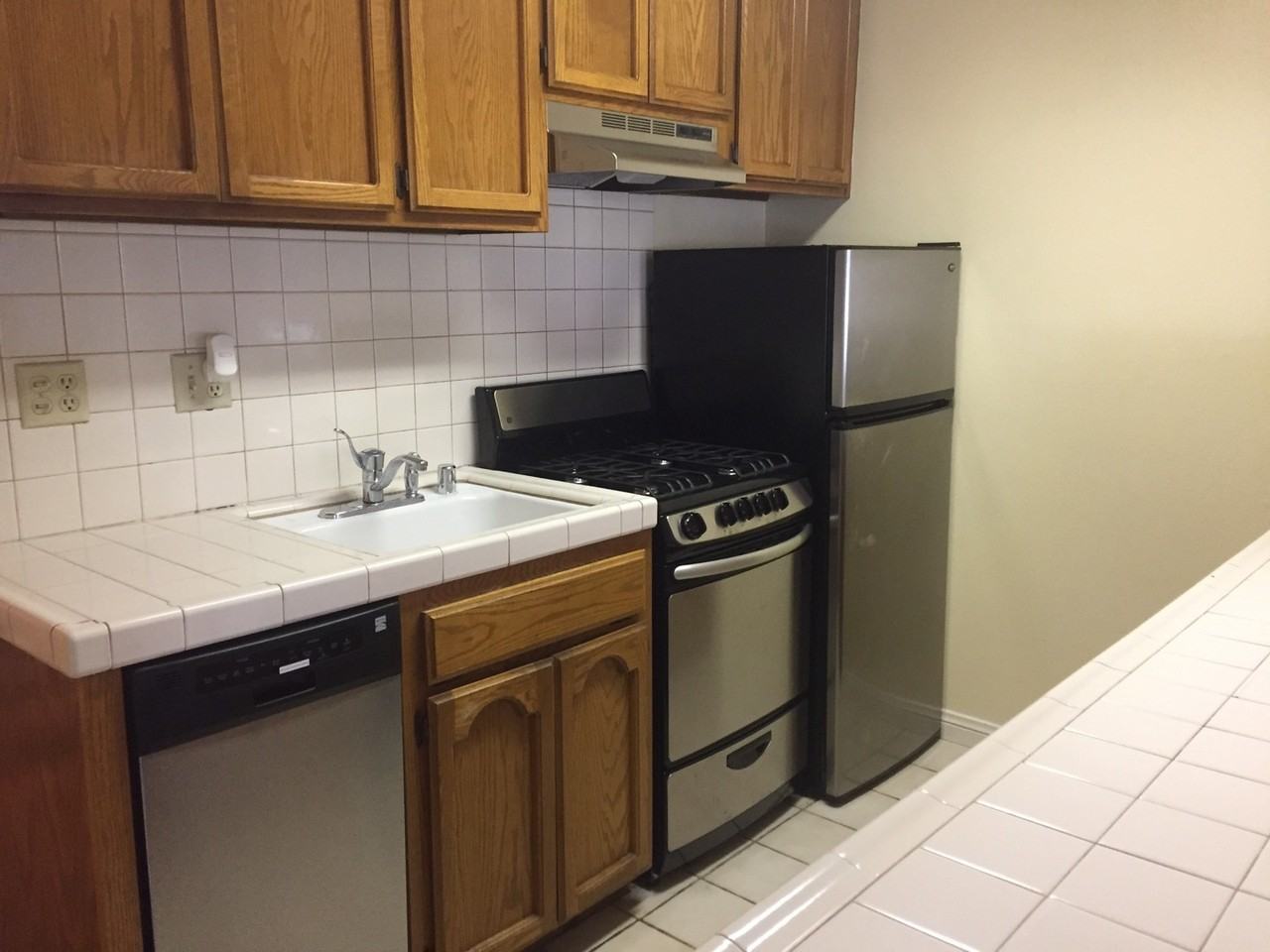 17200 Newhope St #313 - Photo 3 of 13