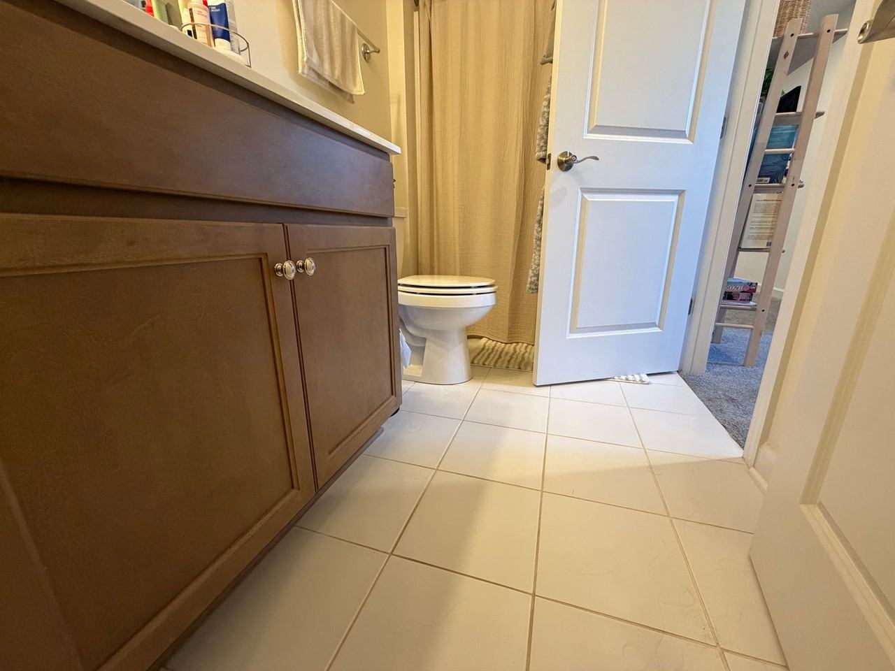 1076 Delphi Ln - Photo 6 of 13